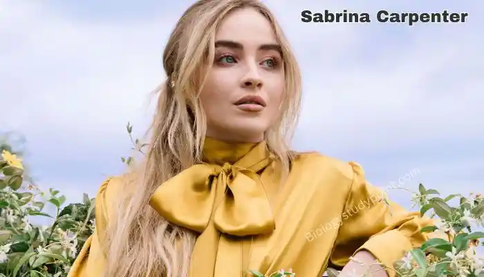 Sabrina Carpenter, Sabrina Annlynn Carpente