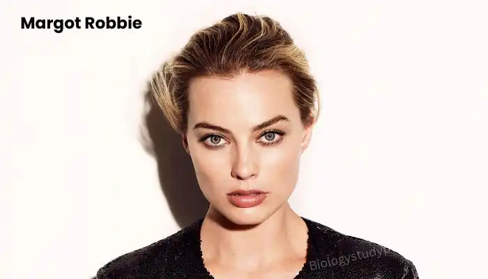 Margot Robbie, Margot Elise Robbie